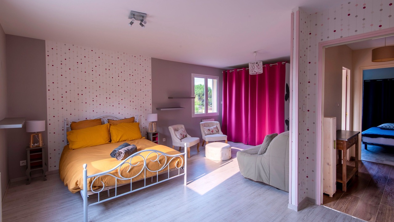 Photo of Bedroom in Verrie