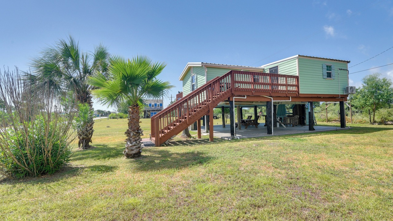 Photo of Outdoor in Crystal Beach