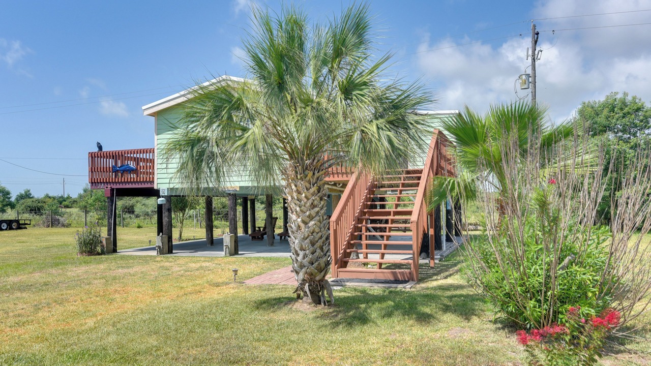 Photo of Outdoor in Crystal Beach