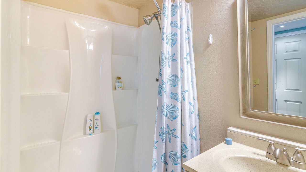 Photo of Bathroom in Crystal Beach