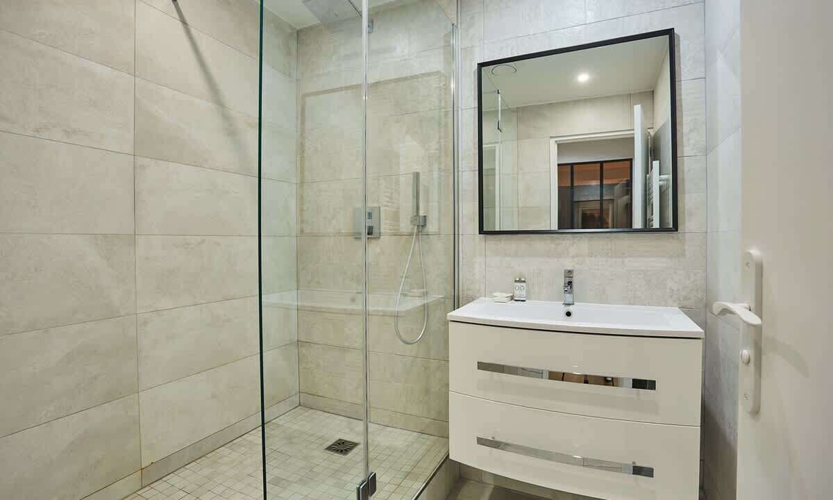 Photo of Bathroom in Batignolles