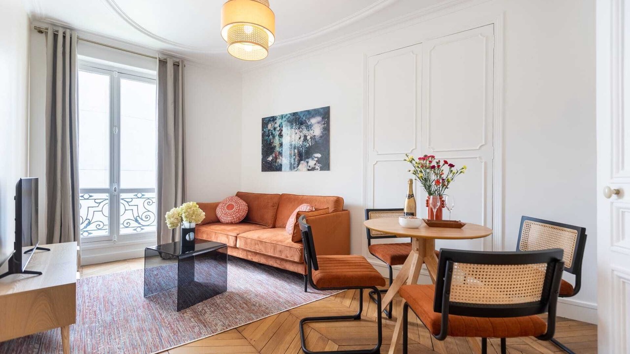 Photo of Livingroom in Faubourg-du-Roule