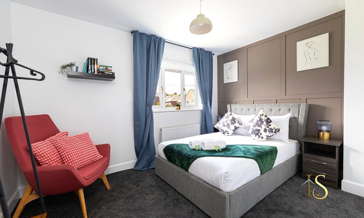 Photo of Bedroom in Esh