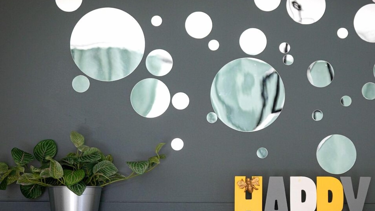 Photo of Others in Esh