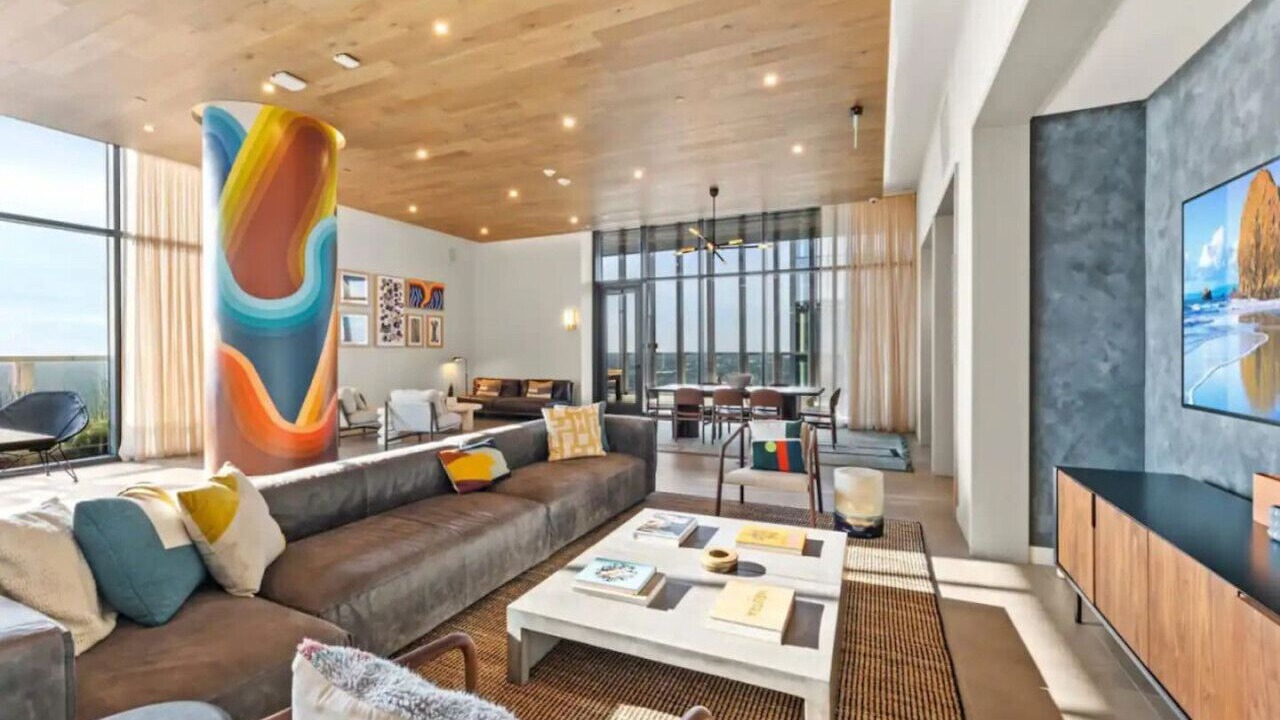 Photo of Livingroom in Rainey Street Historic District