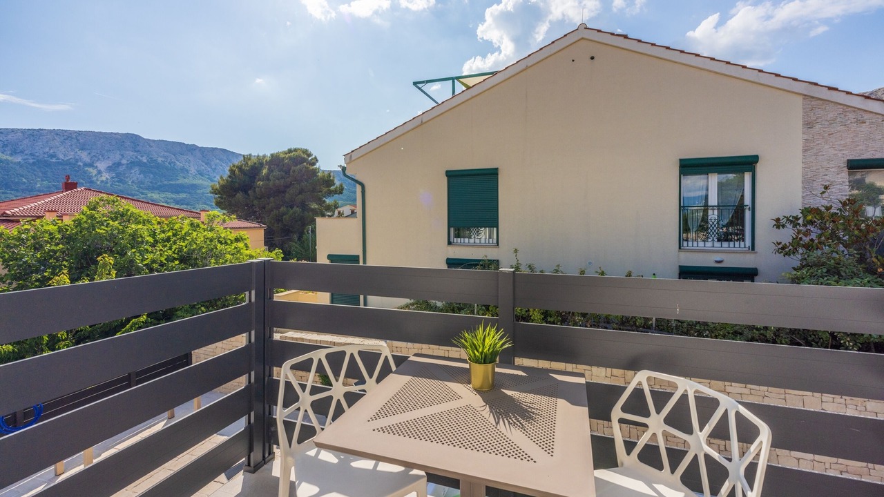 Photo of Patio Balcony in Baska