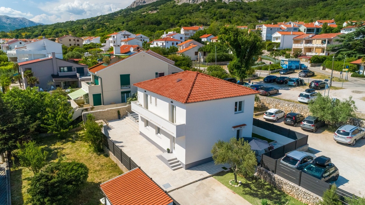 Photo of Outdoor in Baska