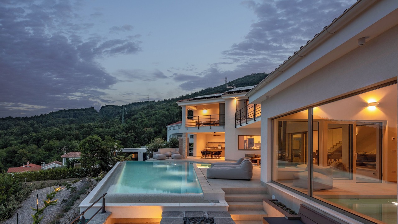 Photo of Outdoor in Bregi