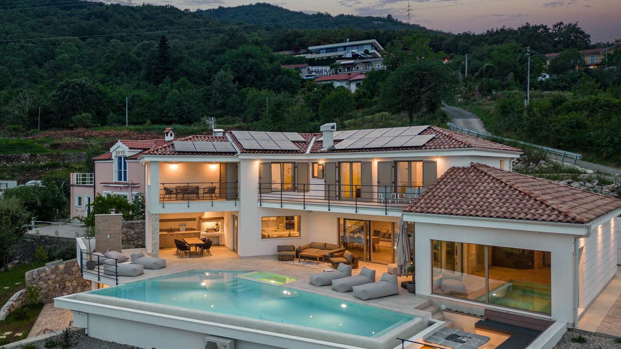 Photo of Outdoor in Bregi