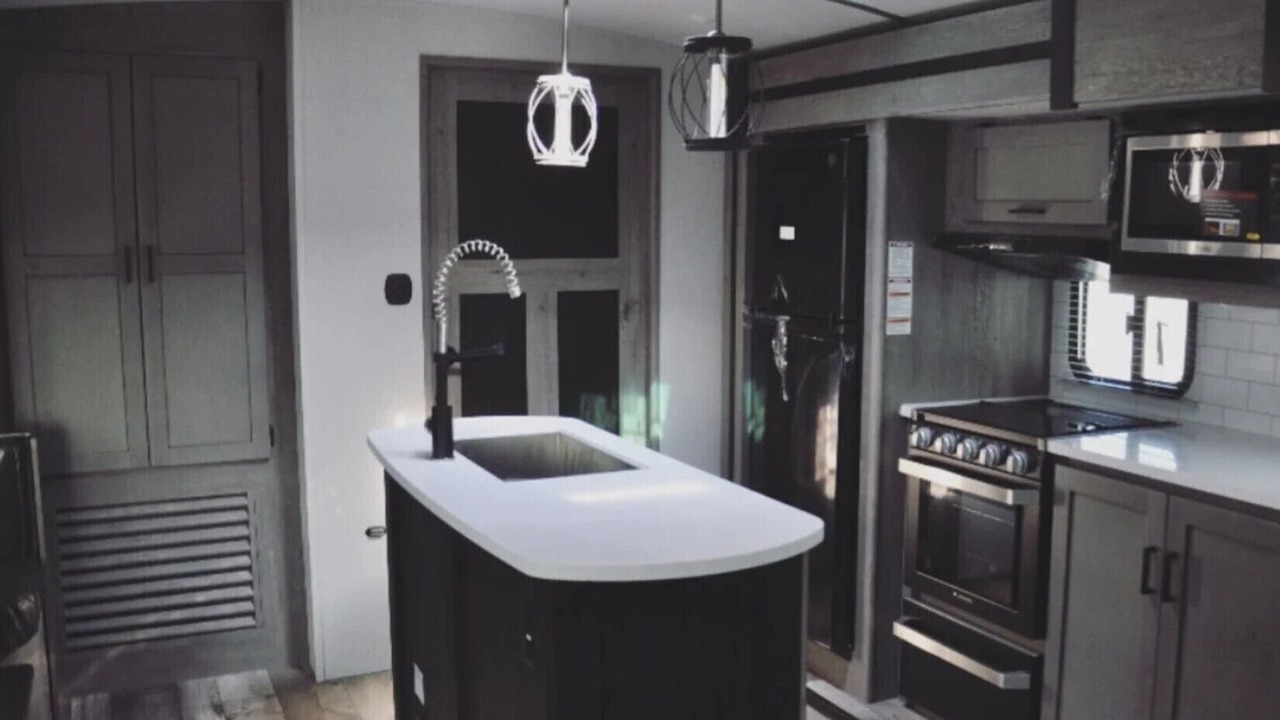 Photo of Kitchen in Earlsboro