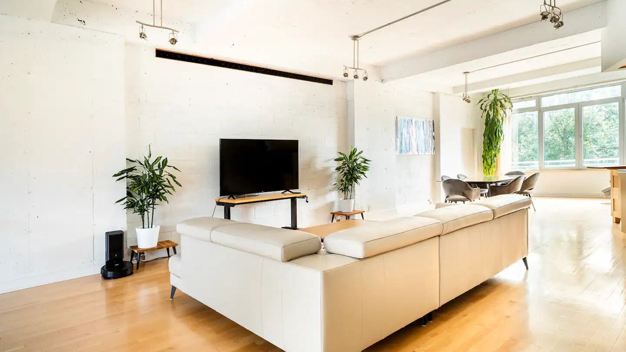 Photo of Livingroom in Mile End