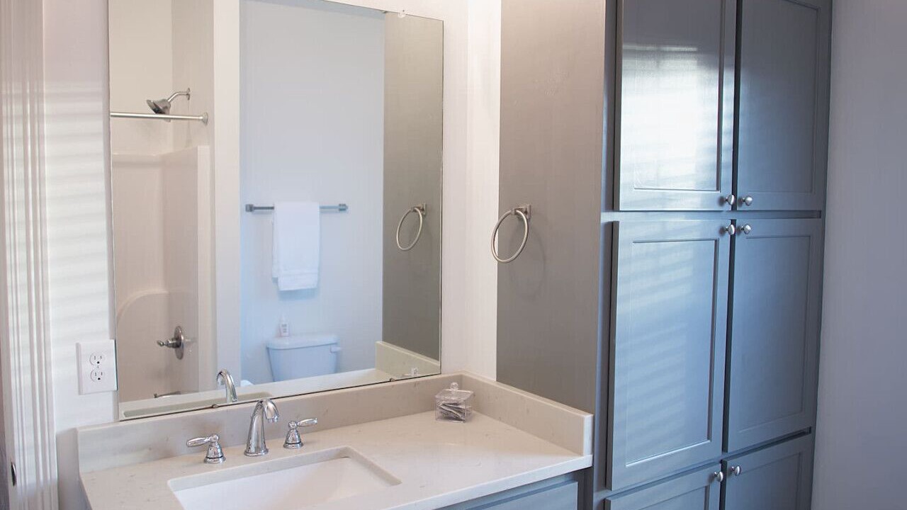 Photo of Bathroom in Highlands - Perkins