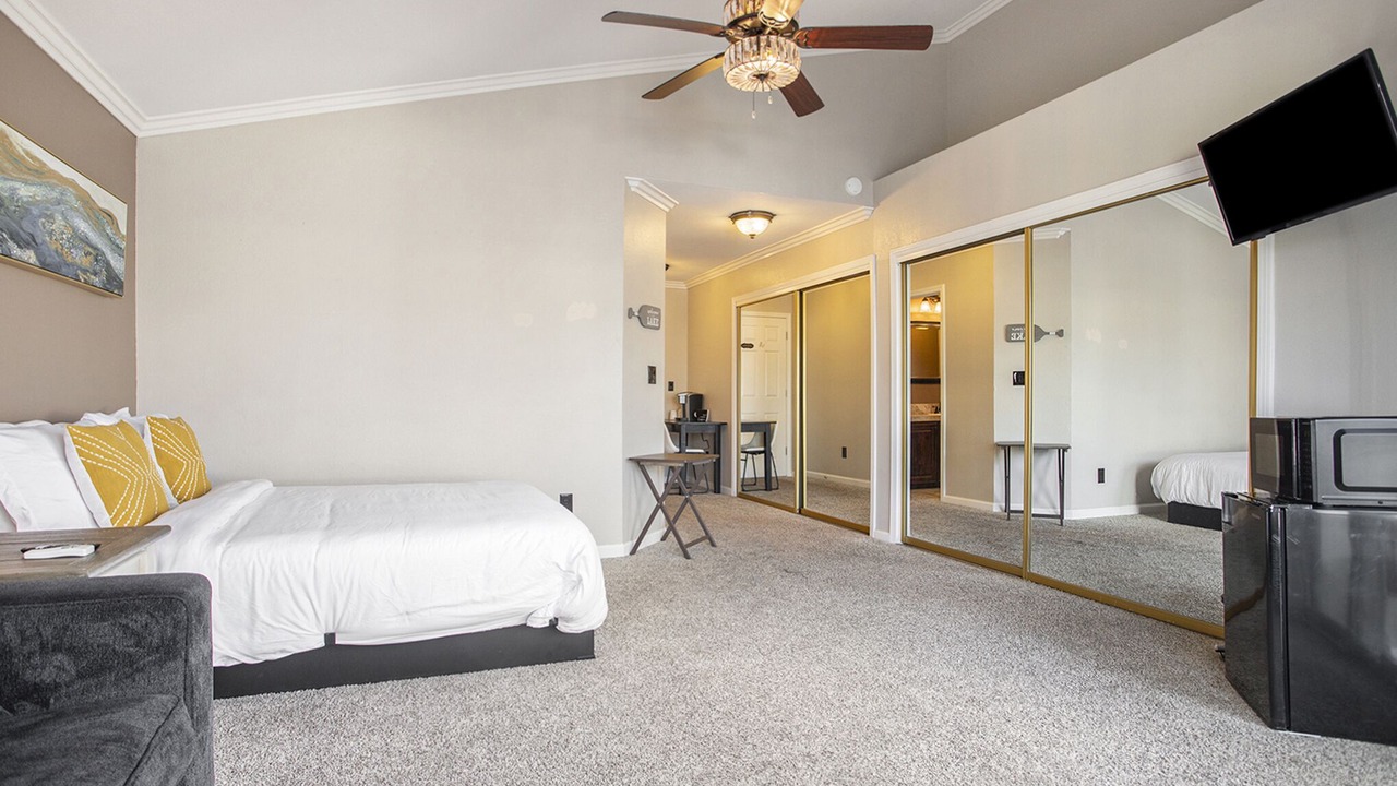 Photo of Bedroom in Discovery Bay