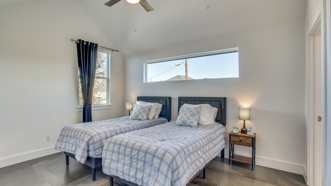 Photo of Bedroom in MLK