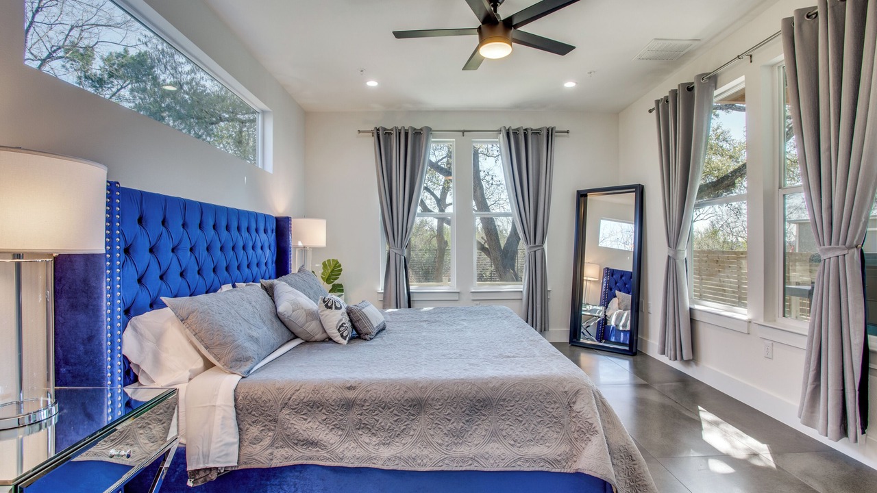Photo of Bedroom in MLK