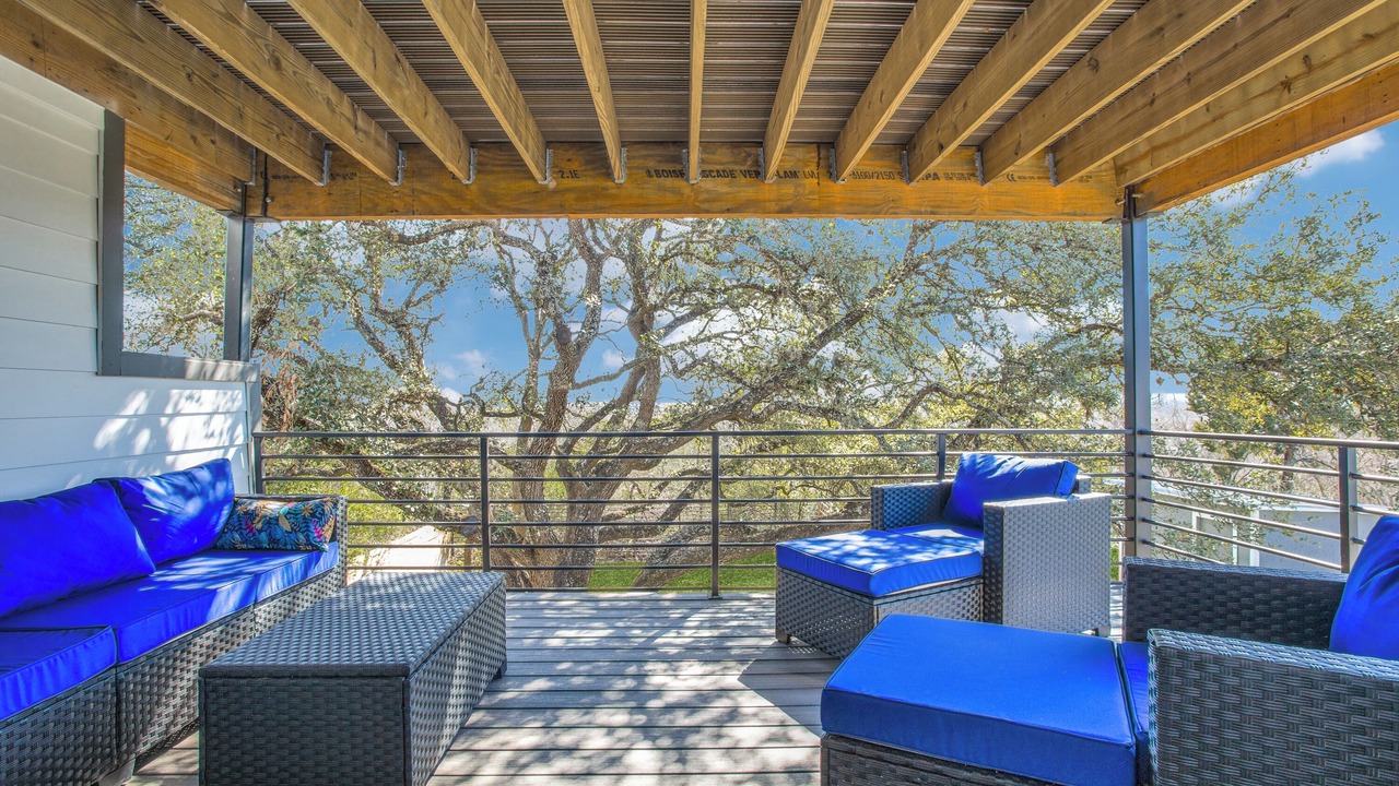 Photo of Outdoor in MLK