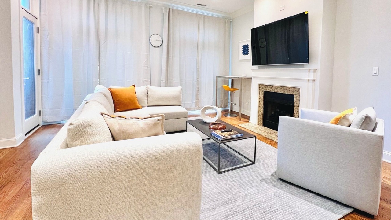 Photo of Livingroom in West Loop