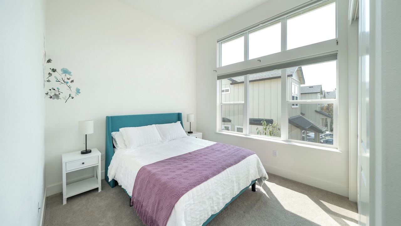 Photo of Bedroom in Santa Rosa