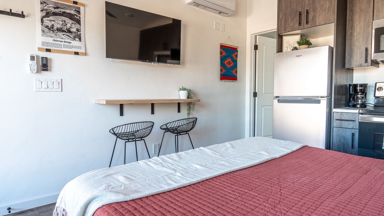 Photo of Bedroom in Torrey