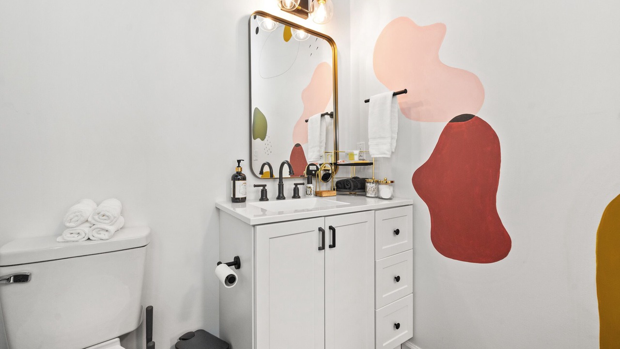 Photo of Bathroom in Central City