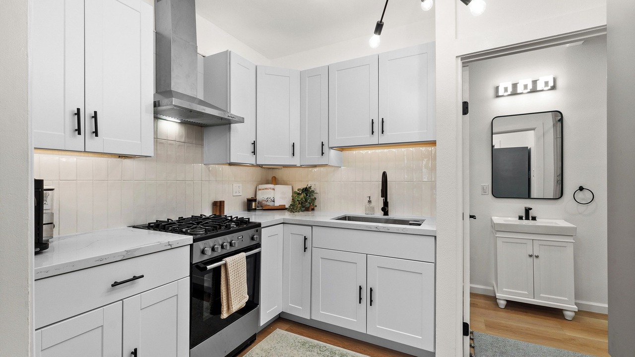 Photo of Kitchen in Downtown Oakland