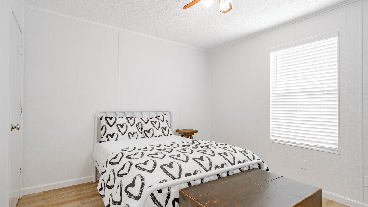Photo of Bedroom in Pottsboro