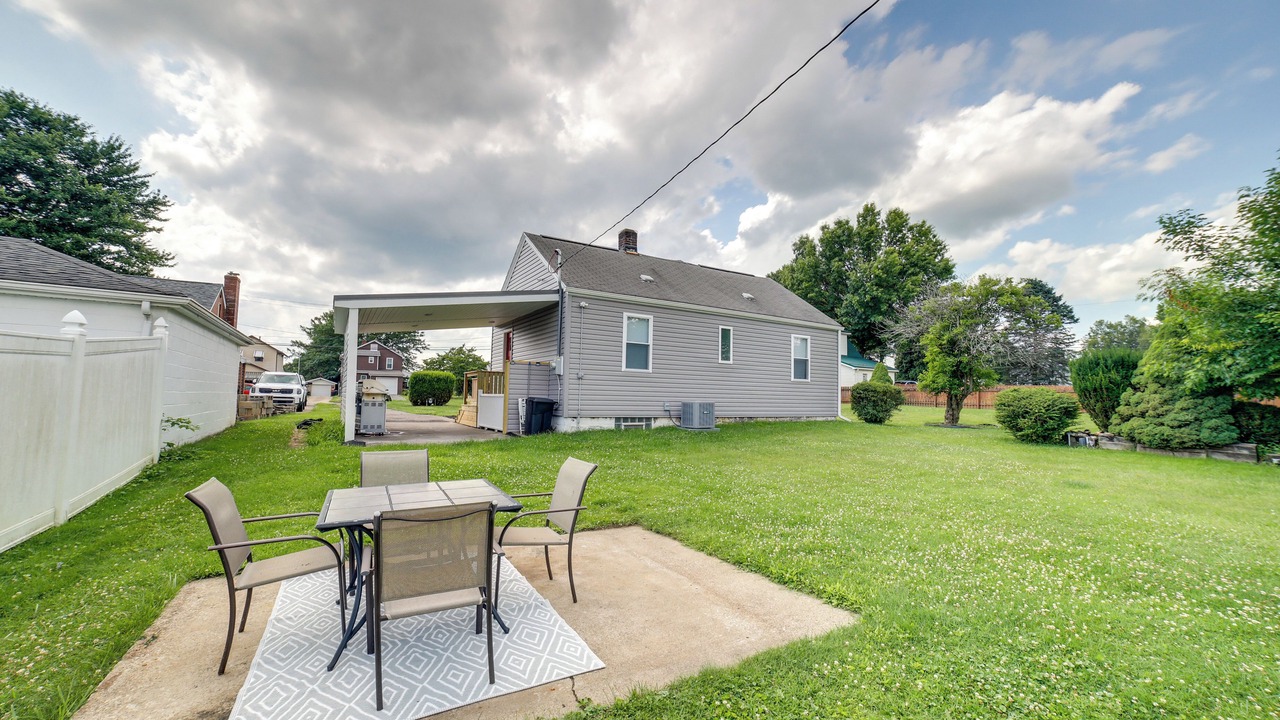 Photo of Others in Natrona Heights