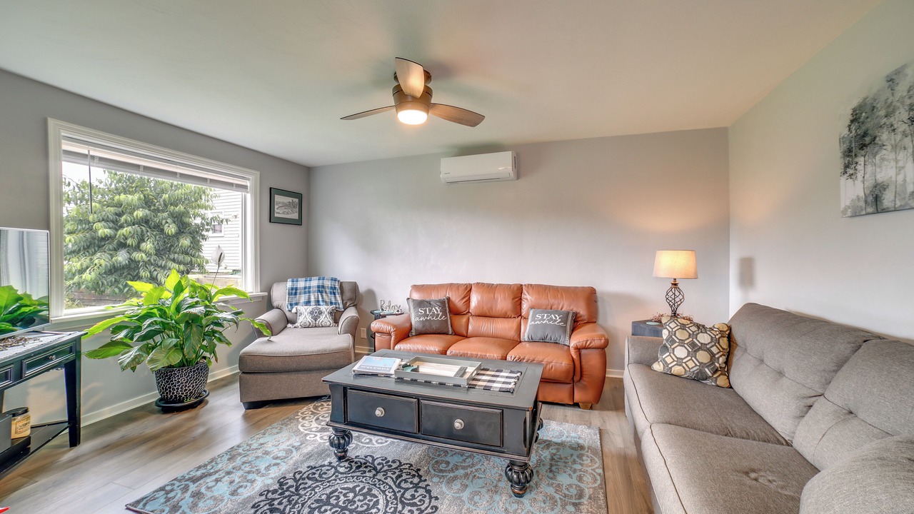 Photo of Livingroom in Natrona Heights
