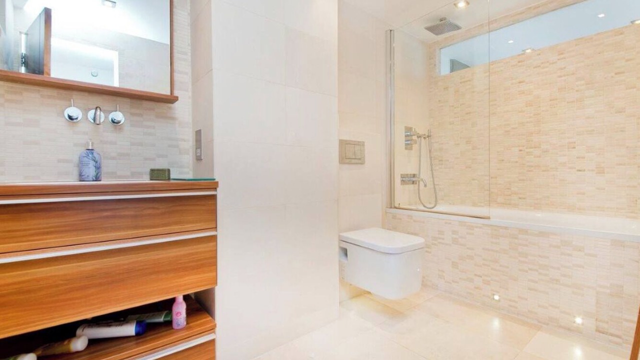 Photo of Bathroom in Hackney