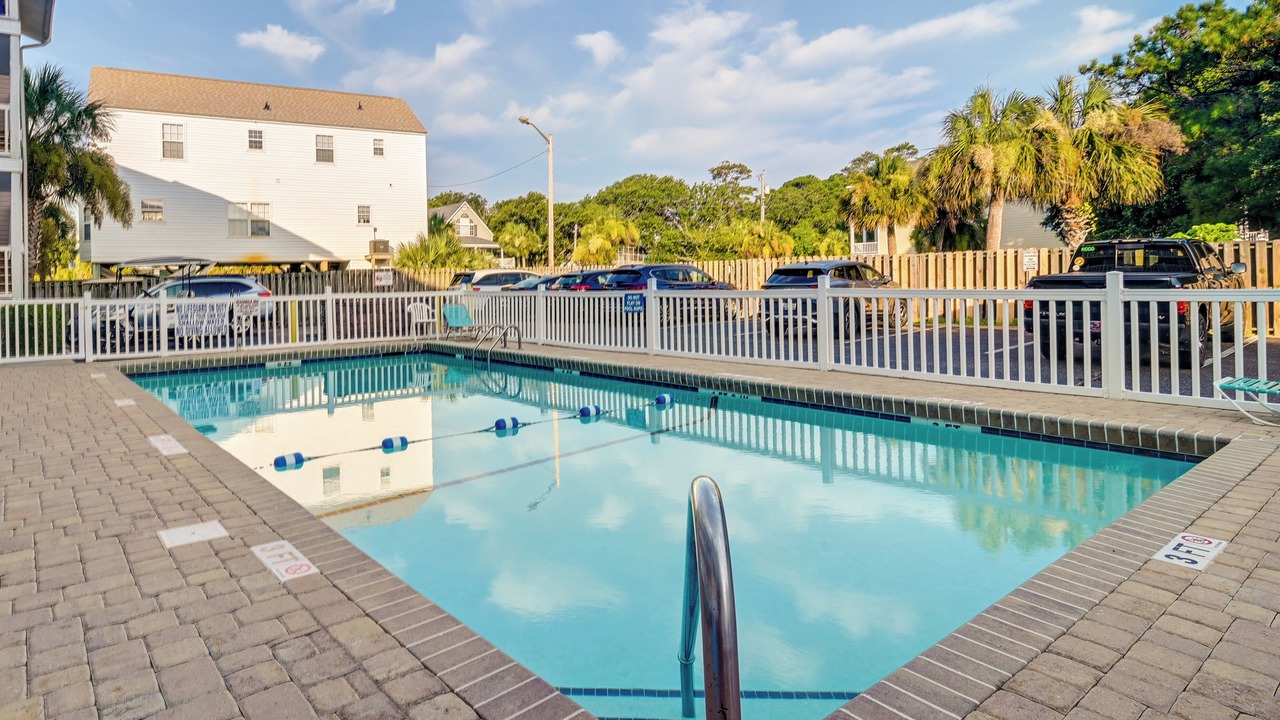 Photo of Outdoor in Long Bay Estates