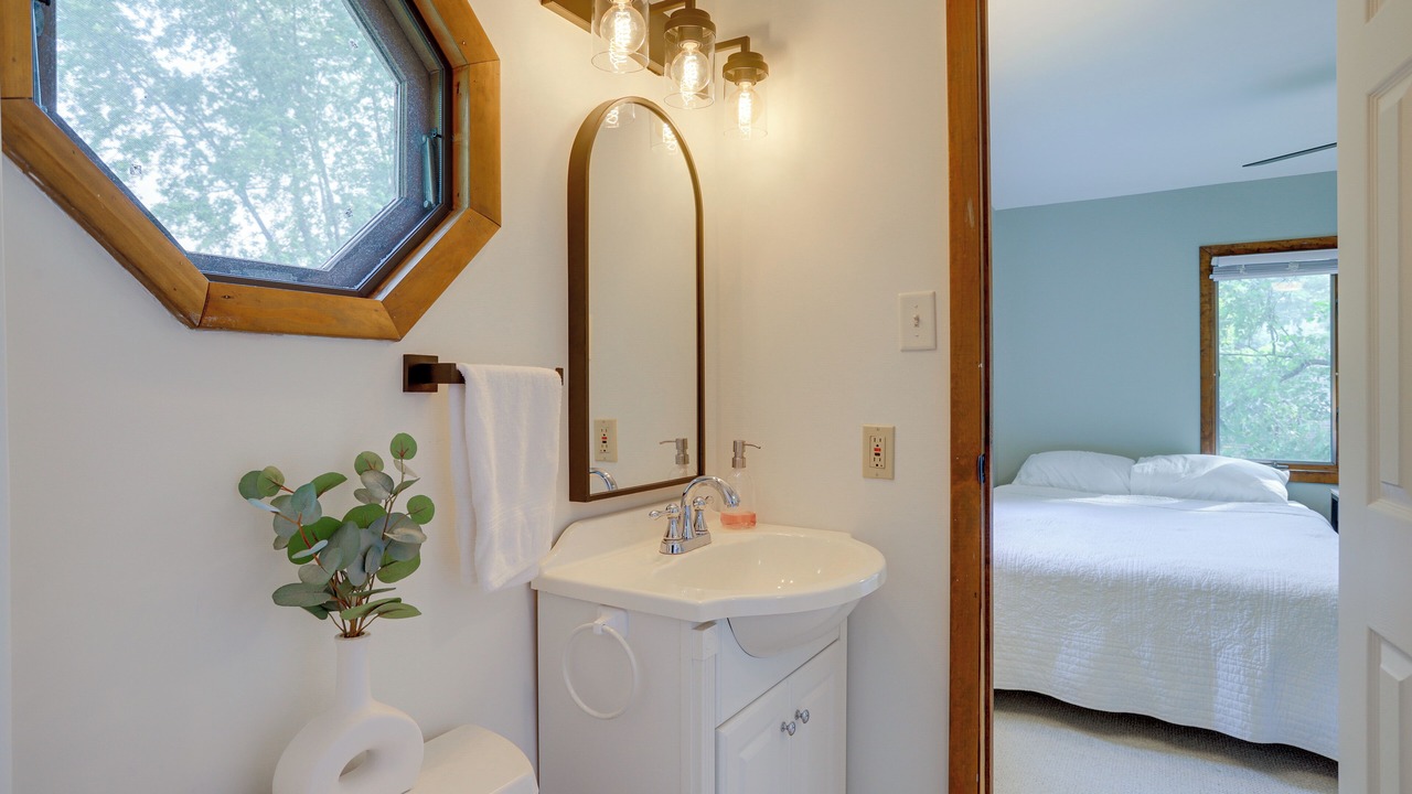 Photo of Bathroom in Sister Lakes