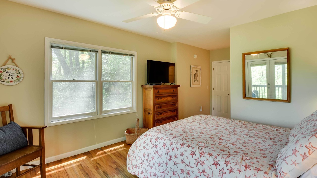 Photo of Bedroom in Wiley