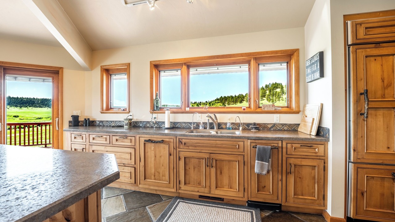 Photo of Others in Rapelje