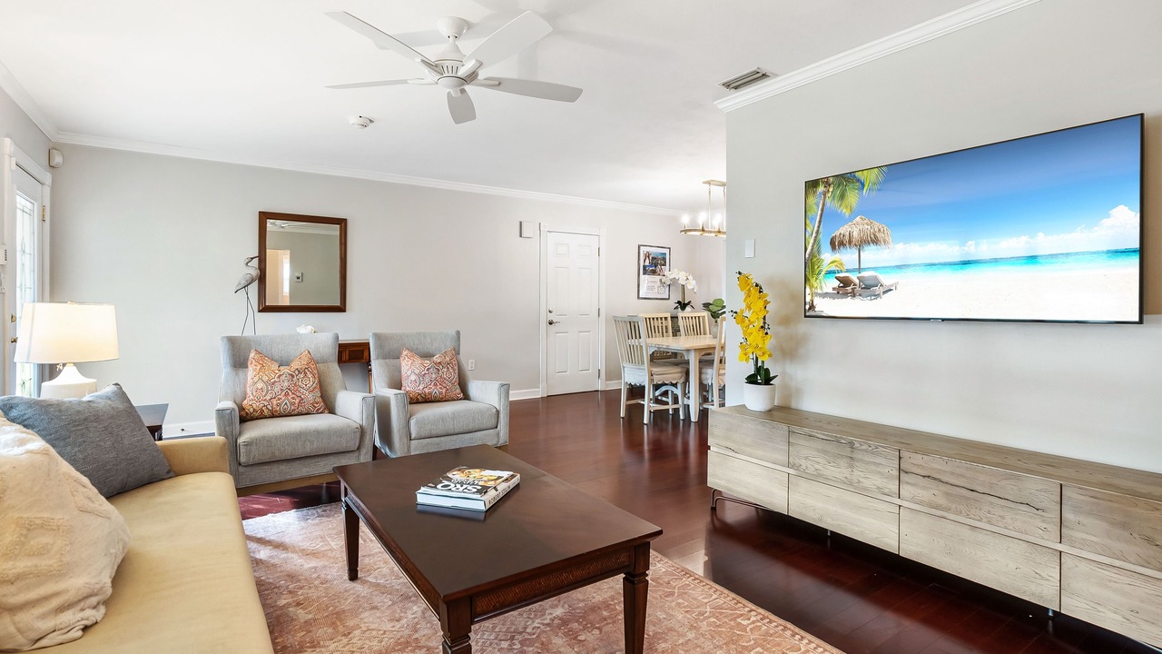 Photo of Livingroom in Arlington Park