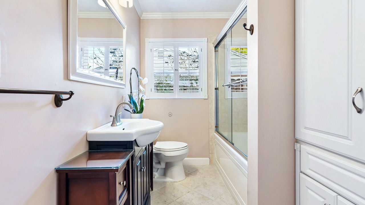 Photo of Bathroom in Arlington Park