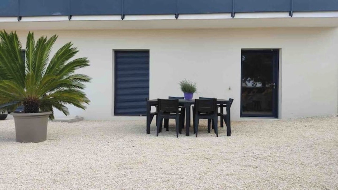 Photo of Outdoor in Meze