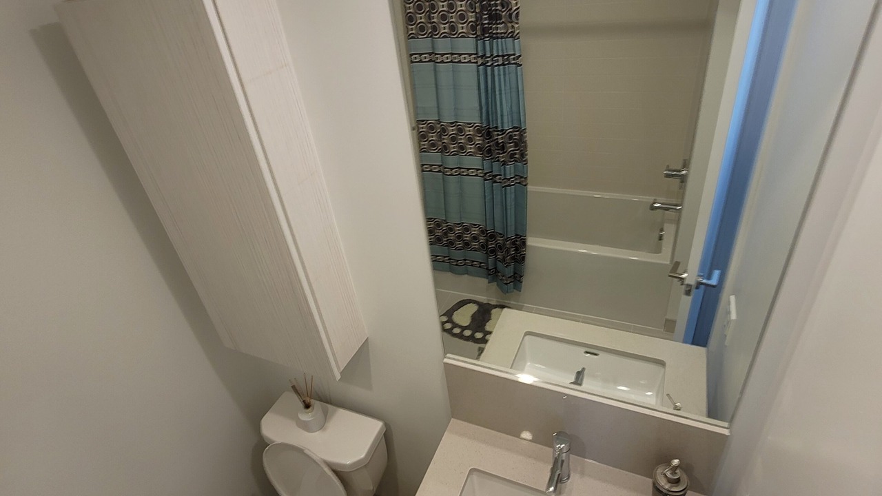 Photo of Bathroom in Harwood