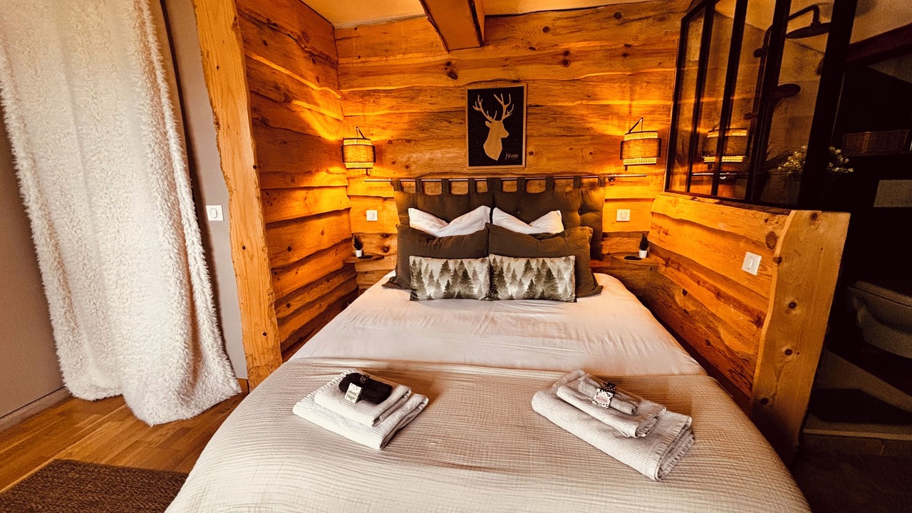 Photo of Bedroom in La Bollene-Vesubie