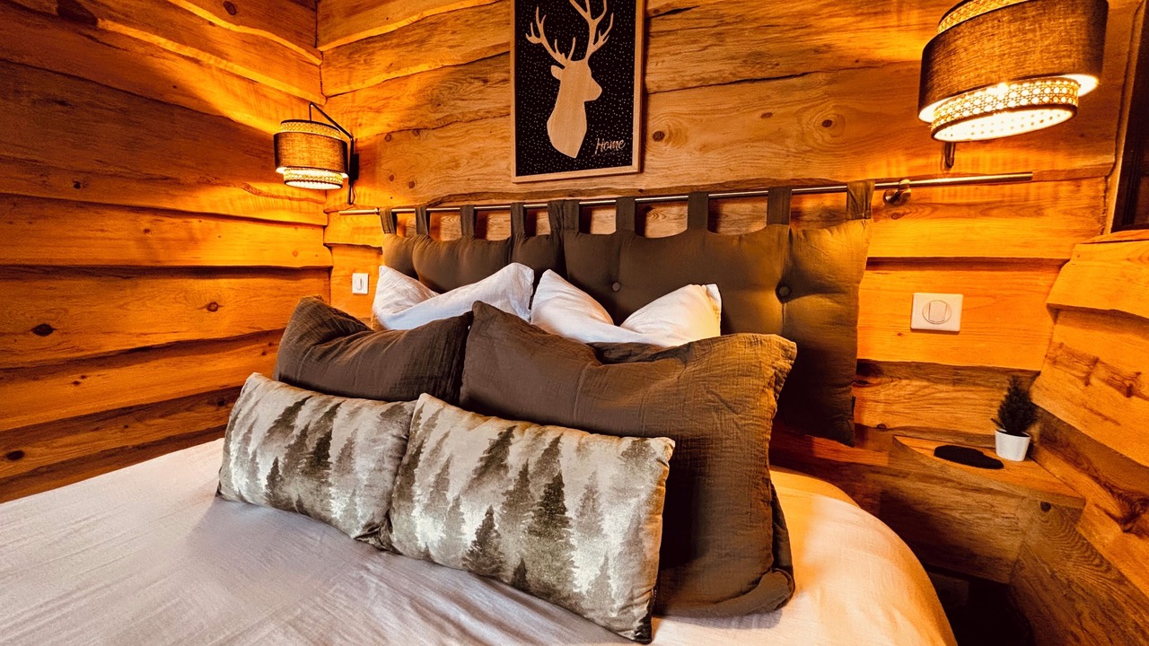 Photo of Bedroom in La Bollene-Vesubie