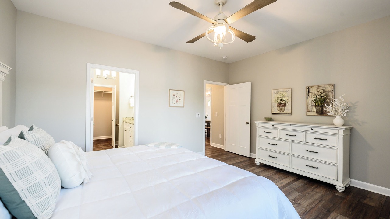 Photo of Bedroom in Hickory
