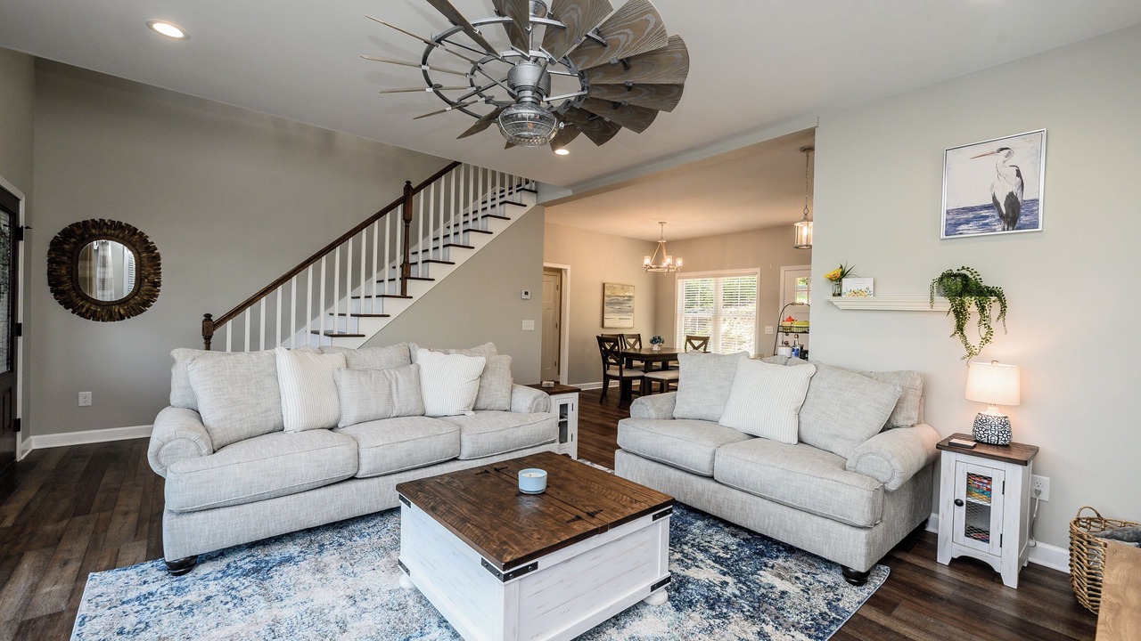 Photo of Livingroom in Hickory