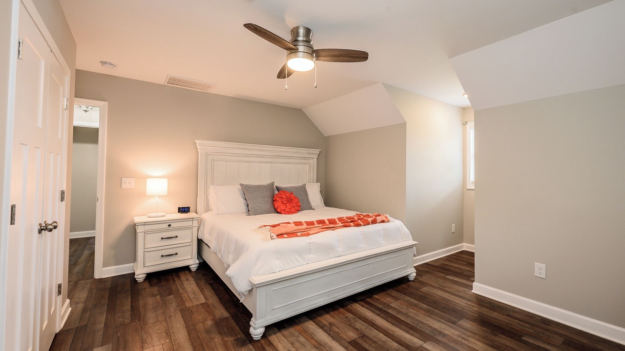 Photo of Bedroom in Hickory