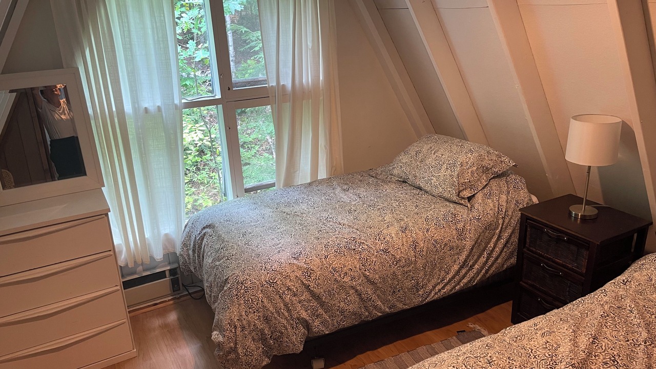 Photo of Bedroom in Val-des-Monts