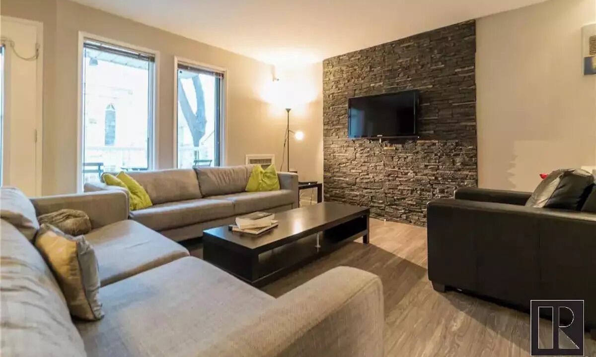 Photo of Livingroom in Winnipeg