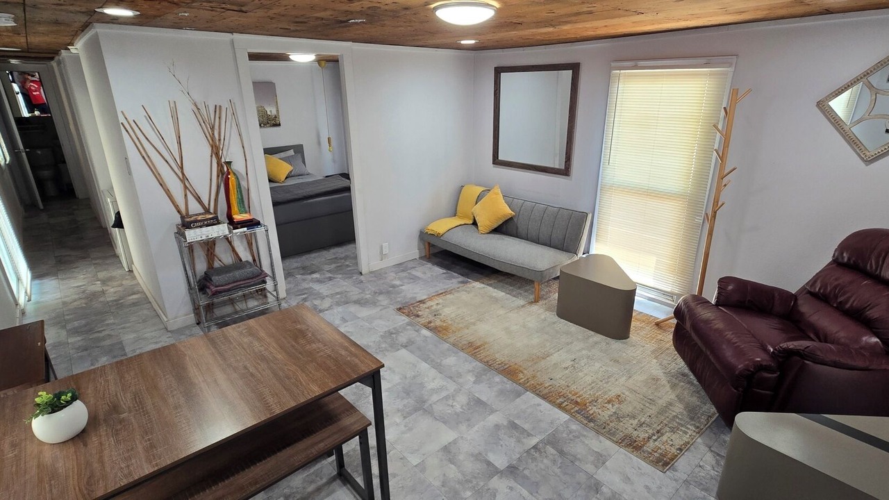 Photo of Livingroom in Coleman