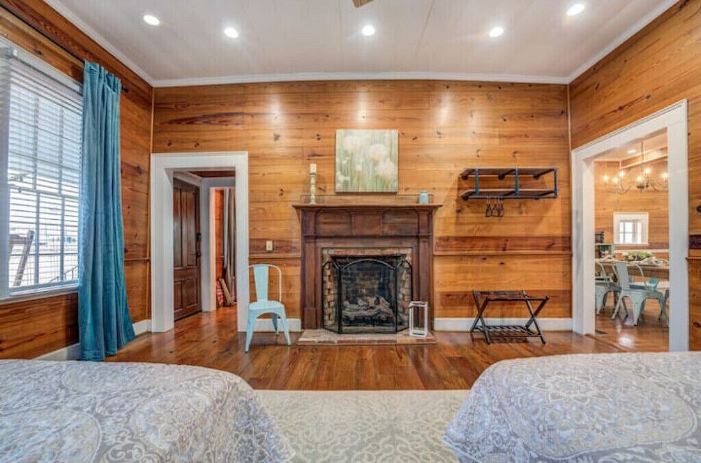 Photo of Bedroom in Monticello