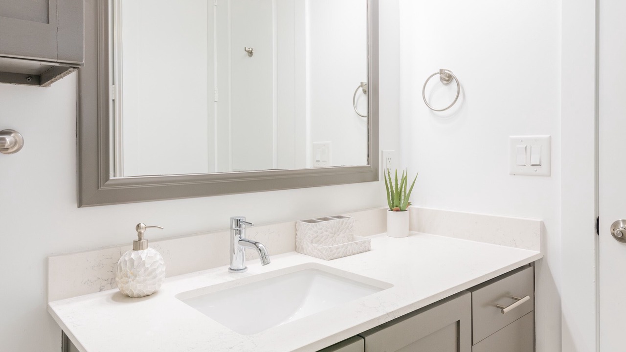 Photo of Bathroom in Barclay Downs
