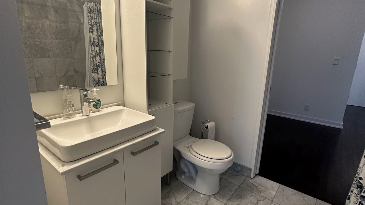 Photo of Bathroom in Central Waterfront