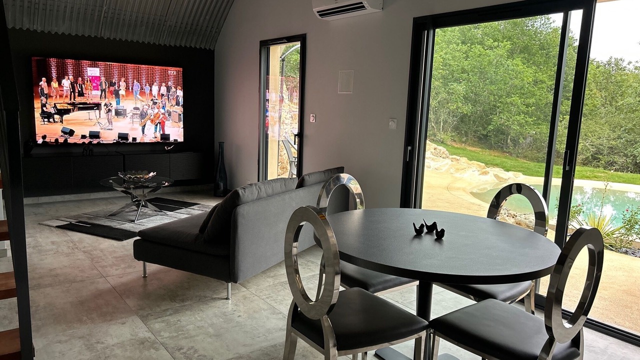 Photo of Others in Cazillac