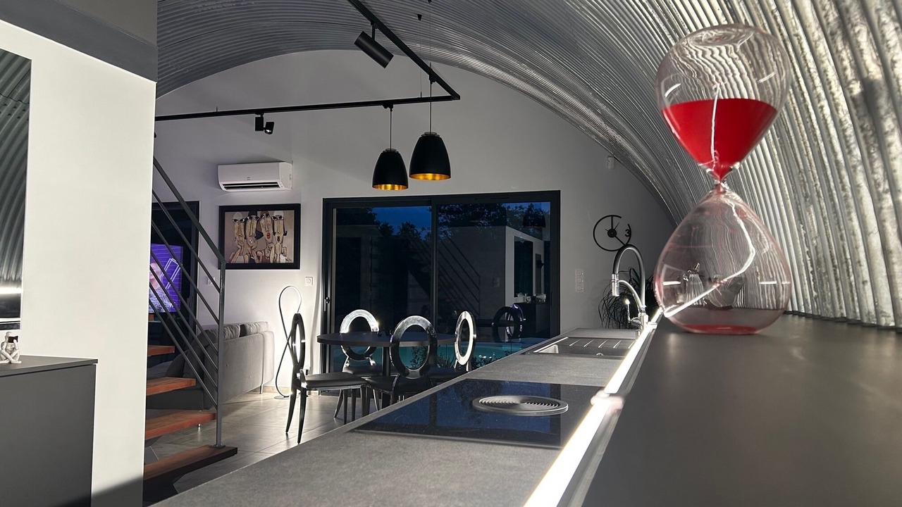 Photo of Others in Cazillac